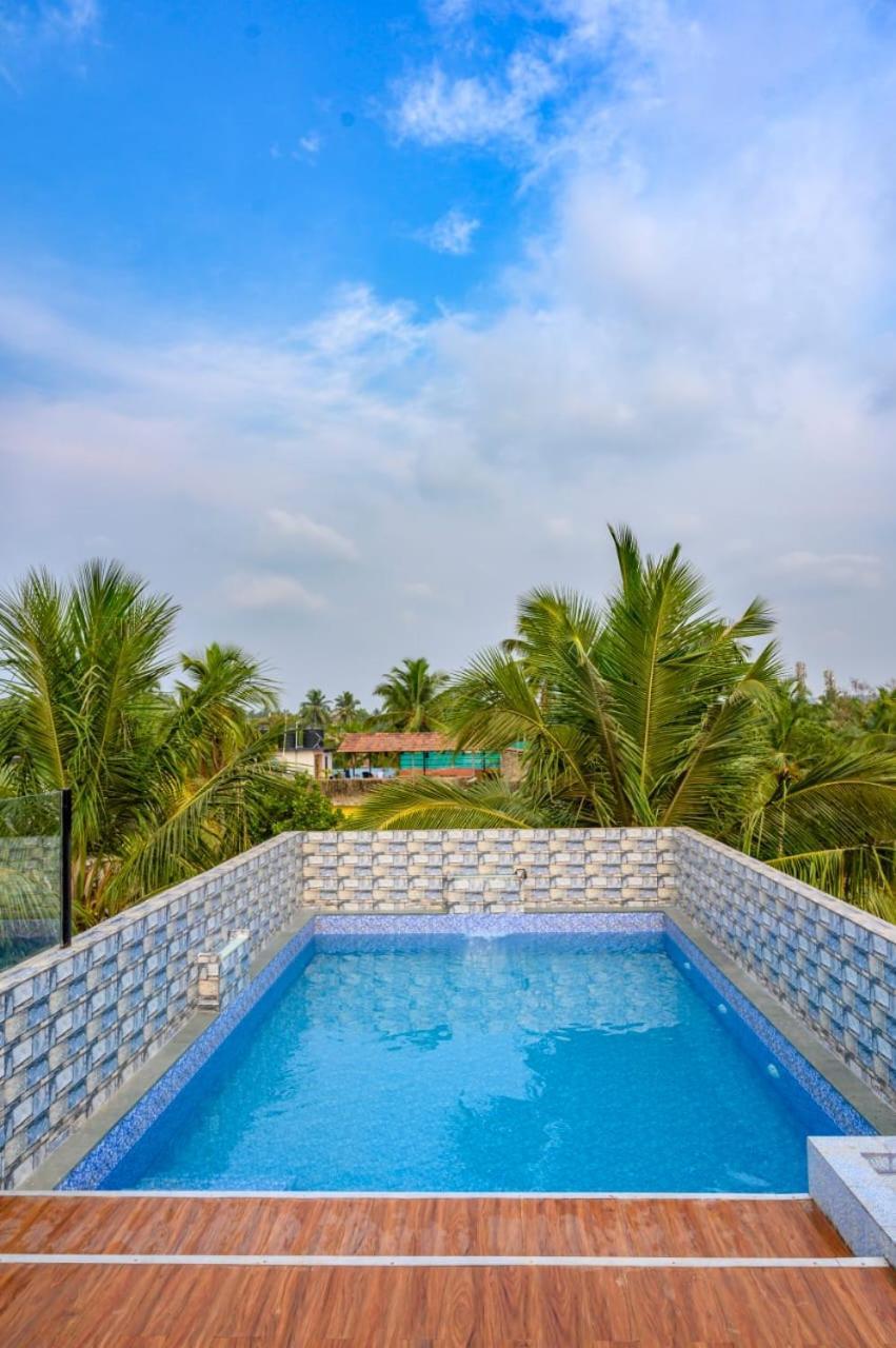 Beachfront Resort Calangute Dış mekan fotoğraf